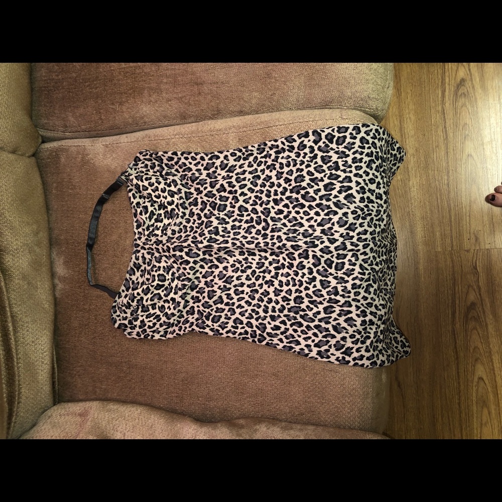 Cute cupped leopard mini dress